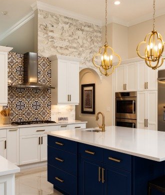Kitchen remodeling with custom finishes